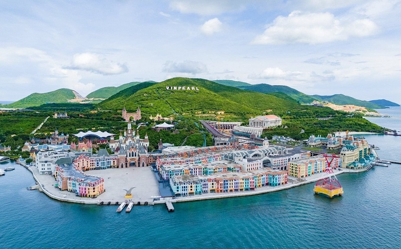 Doanh thu 2025 của Vinpearl cán mốc 15.000 tỷ đồng