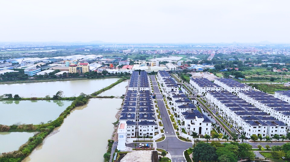 Nhà liền thổ Hà Nội lập đỉnh hấp thụ 6 năm, thị trường dịch chuyển mạnh về vùng ven- Ảnh 1.