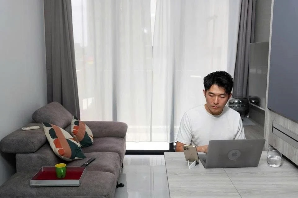 Nhà ở Singapore ngày càng teo tóp