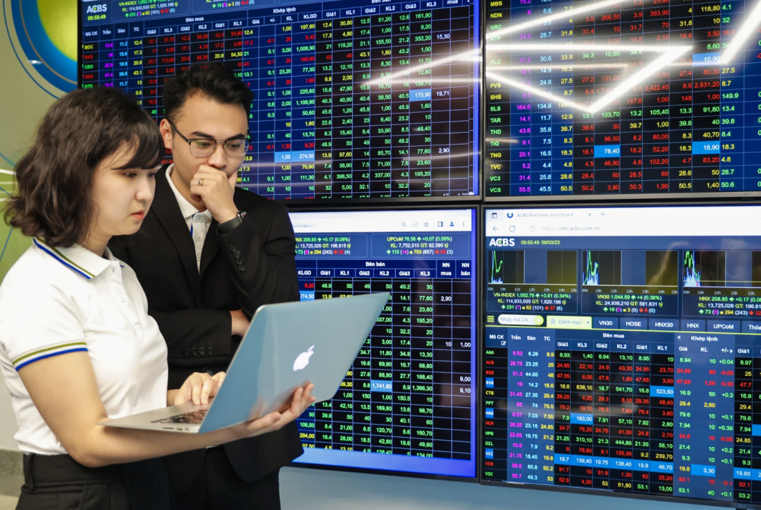 Thị trường chứng khoán tháng 3 dễ xảy ra rung lắc