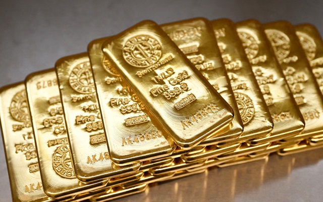 Giá vàng hôm nay 2-3: Tiếp tục tăng cao