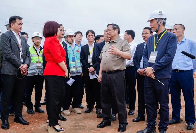 Phát triển kinh tế hàng không, khu thương mại tự do thế hệ mới tại sân bay Gia Bình