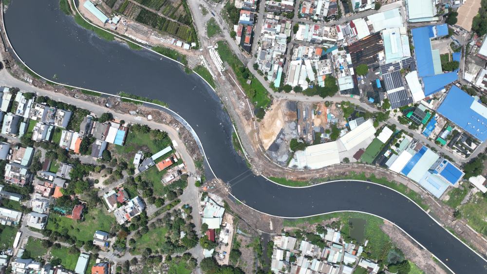 “Thay áo mới” cho đô thị ven kênh rạch