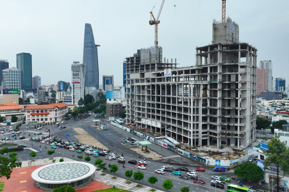 Tổ hợp tháp đôi tại khu tứ giác Bến Thành vừa tái khởi công sau nhiều năm “bất động”