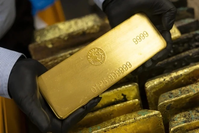 Giá vàng hôm nay 7-4: Đảo chiều liên tục, vẫn neo ở ngưỡng cao