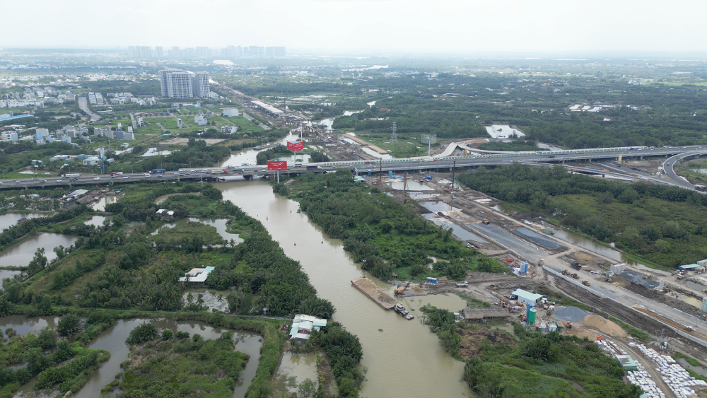 Đề xuất 8,22 triệu tỷ đồng cho đầu tư công 5 năm tới