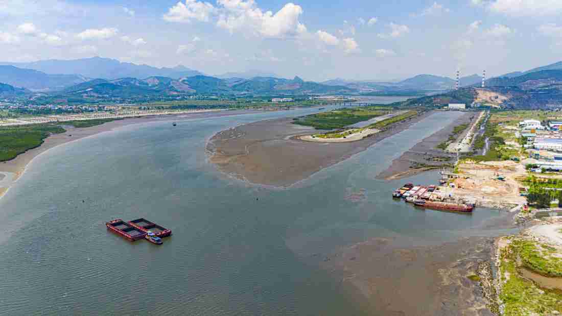 Tập đoàn T&T muốn đầu tư 2 dự án tại vịnh Cửa Lục và vịnh Bái Tử Long