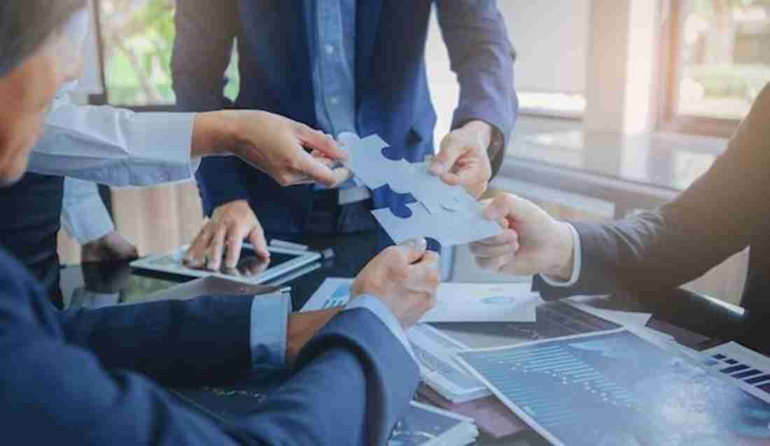 Nhiều ngân hàng, doanh nghiệp công bố cổ tức “khủng”