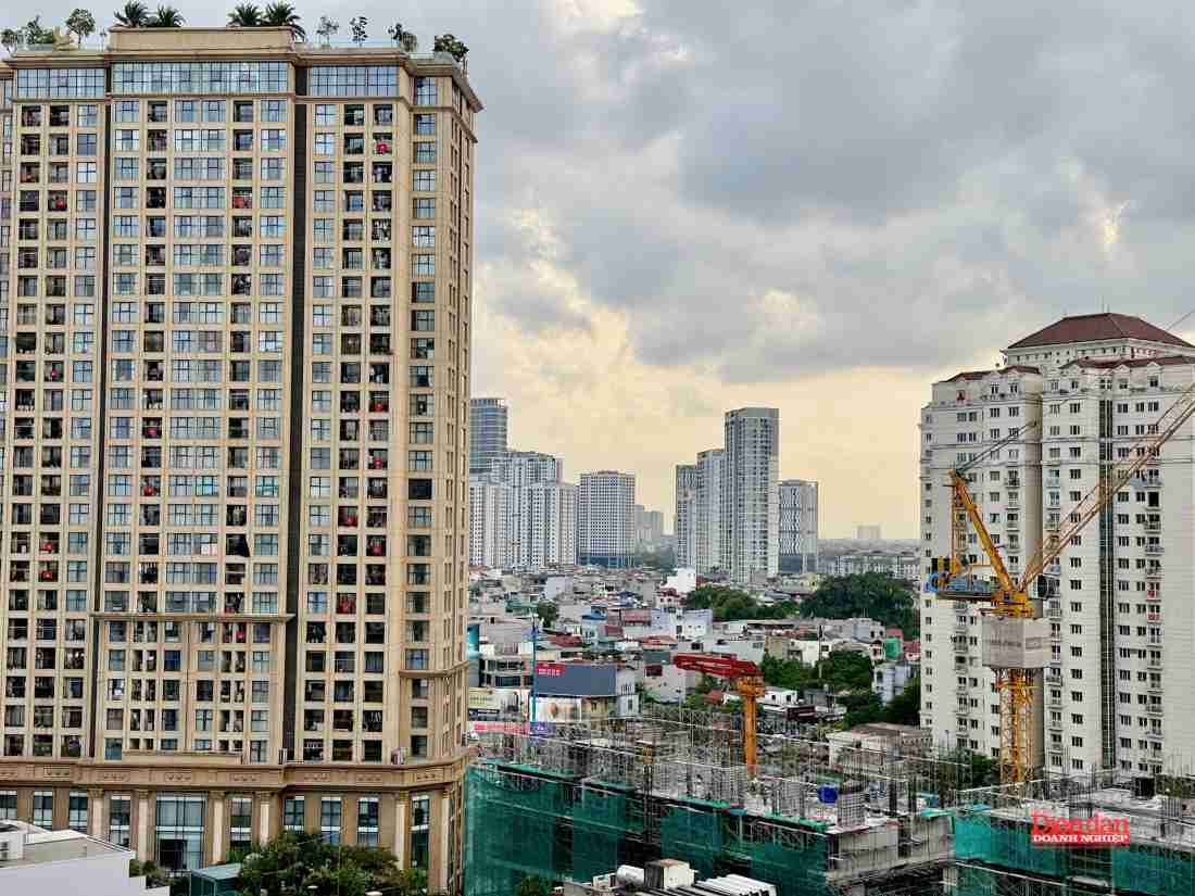 Tín dụng chảy mạnh vào bất động sản