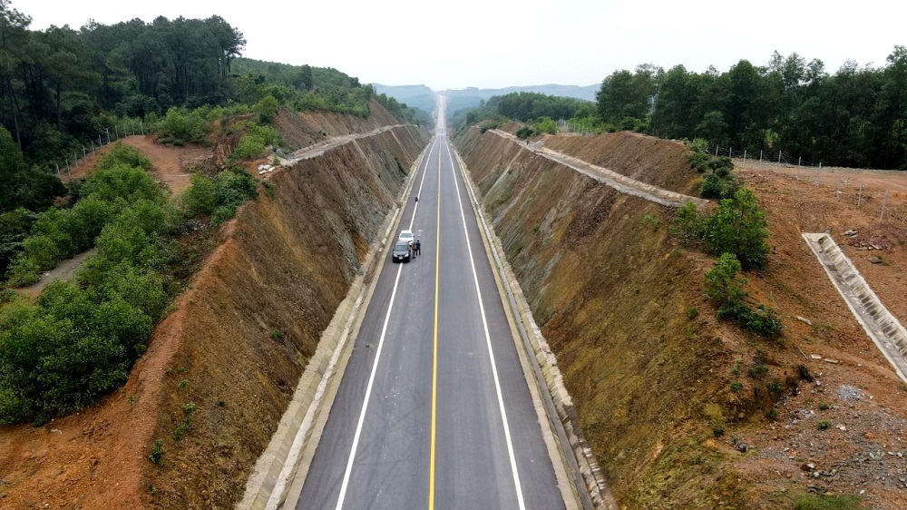 Hơn 650km cao tốc 2 làn xe trước kế hoạch mở rộng lớn- Ảnh 2.