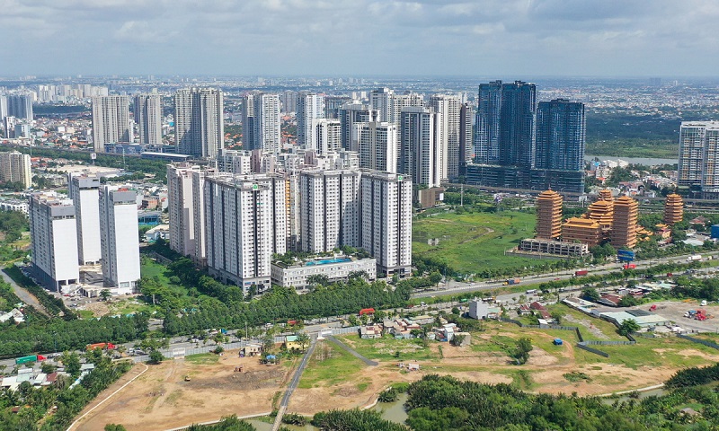 Sắp áp dụng quy định mới: Bán nhà đất giá thấp hơn bảng giá sẽ bị xử lý ra sao?- Ảnh 1. Sắp áp dụng quy định mới: Bán nhà đất giá thấp hơn bảng giá sẽ bị xử lý ra sao?- Ảnh 1.