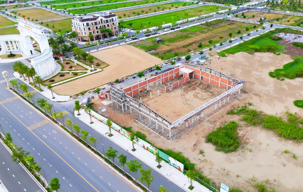 Nhóm nhà đầu tư chuyên nghiệp chi 20 triệu USD mua sỉ đất nền tại Agora City- Ảnh 2.