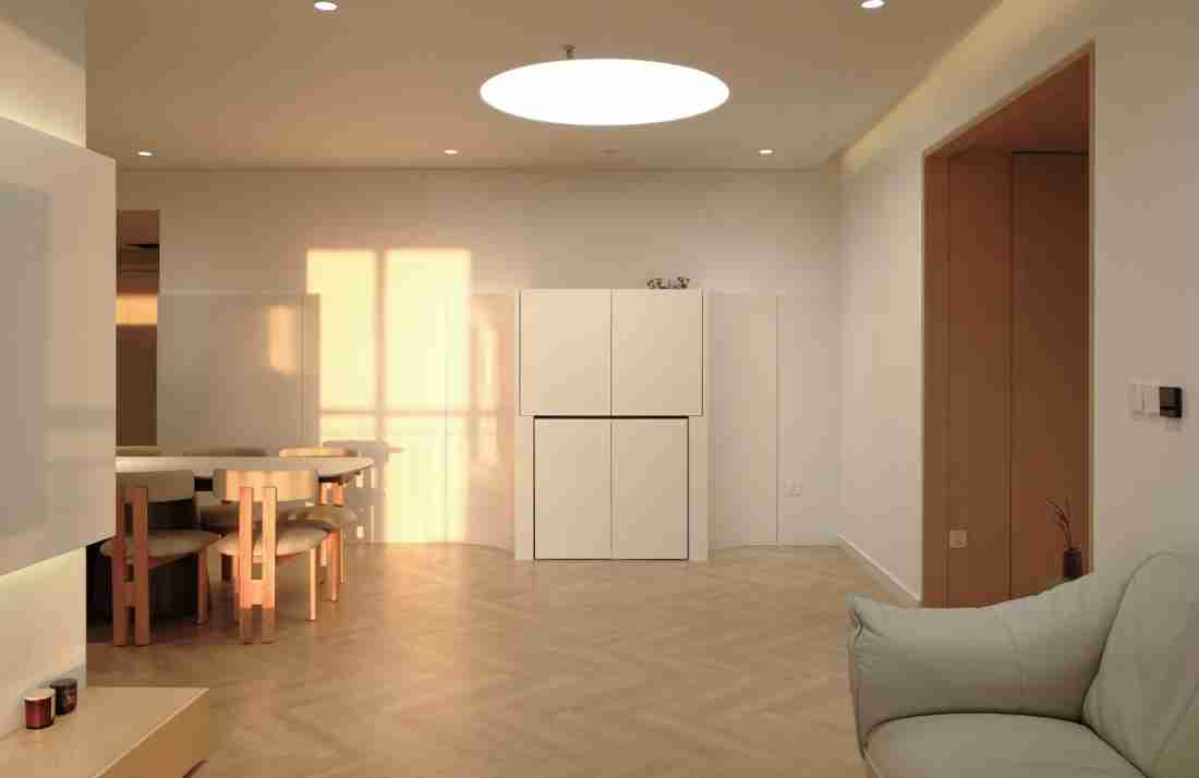 Căn hộ 130m² ở Hà Nội đóng cửa 24/7 vẫn ngập oxy tươi bảo vệ ba thế hệ