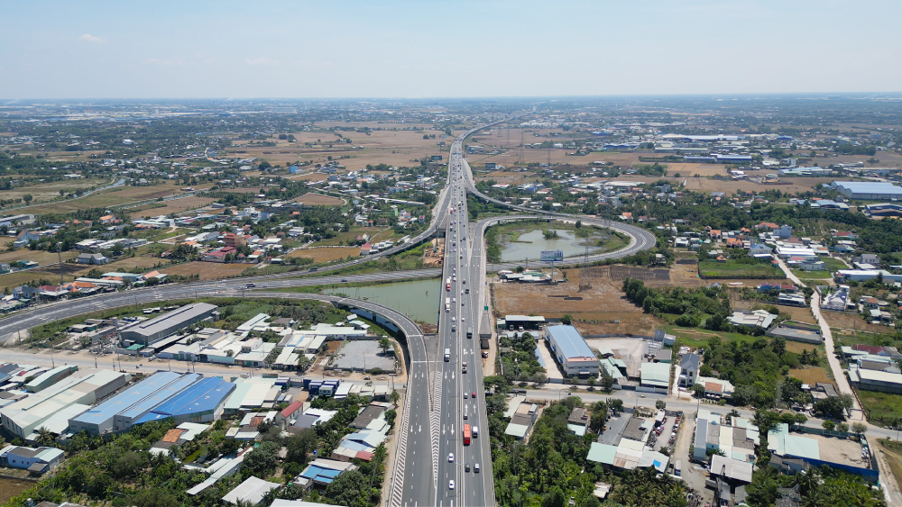 Tây Ninh sắp thu hồi đất mở rộng cao tốc tại Mỹ Yên, Lương Hòa, Bến Lức, Bình Đức, Thủ Thừa, Khánh Hậu, Long An- Ảnh 2. Tây Ninh sắp thu hồi đất mở rộng cao tốc tại Mỹ Yên, Lương Hòa, Bến Lức, Bình Đức, Thủ Thừa, Khánh Hậu, Long An- Ảnh 2.
