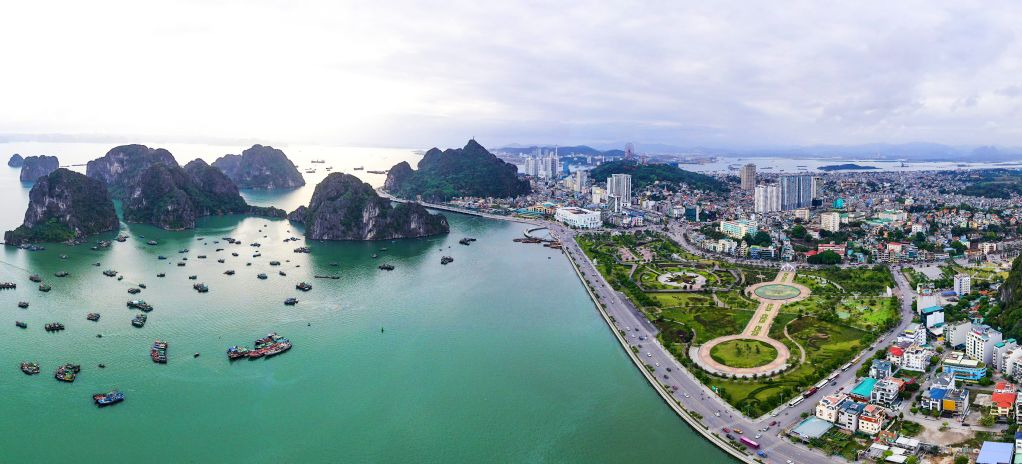 Đề xuất đưa Quảng Ninh thành đô thị biển hiện đại quy mô hơn 4 triệu dân vào năm 2050