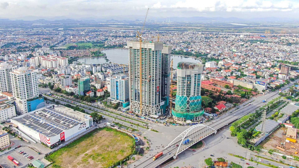 Nóng trong tuần: Hải Phòng đấu giá khu đất hơn 4.300 tỷ, Lãi suất vay mua nhà ở xã hội đặc biệt cho người trẻ từ 1/7