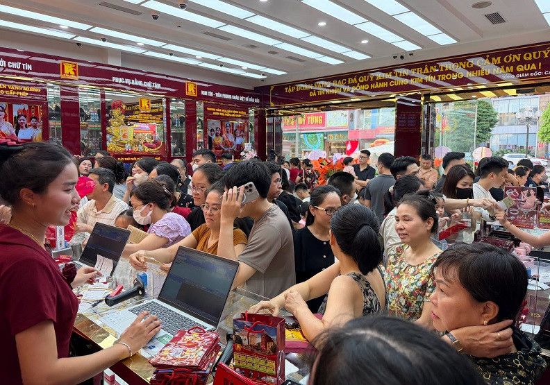 Giá vàng tuần tới: Rủi ro nào vẫn tiềm ẩn?