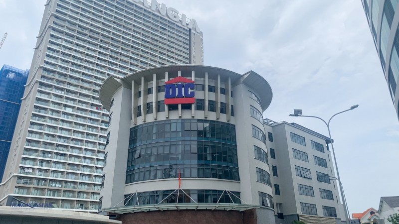 Chủ tịch DIC Corp và em gái tiếp tục bị bán giải chấp gần 1,8 triệu cổ phiếu DIG- Ảnh 1.
