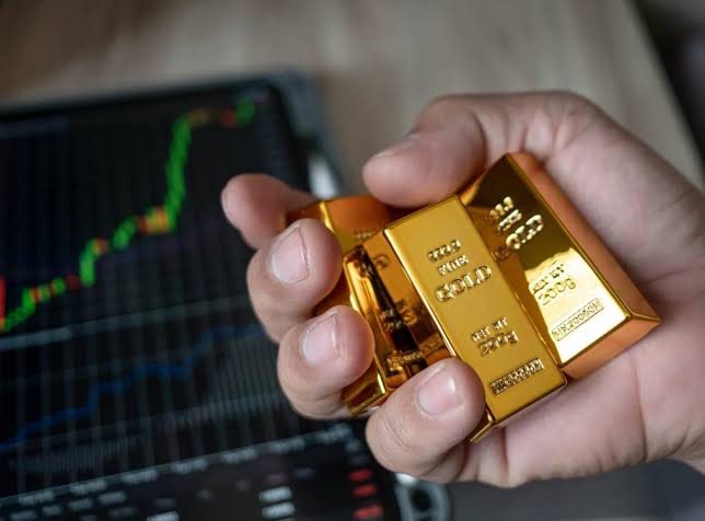 Giá vàng hôm nay 7-7: Đồng loạt giảm