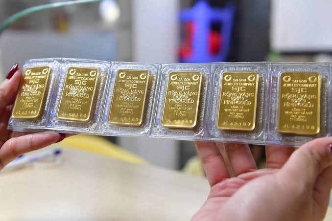 Giá vàng hôm nay 9-7: Vàng thế giới đi xuống