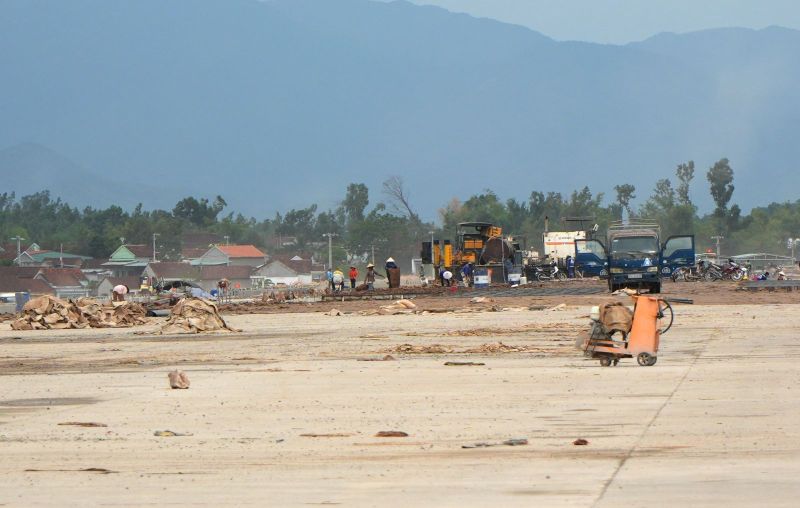 Dự án 3.245 tỷ đồng tại sân bay Phù Cát tăng tốc về đích