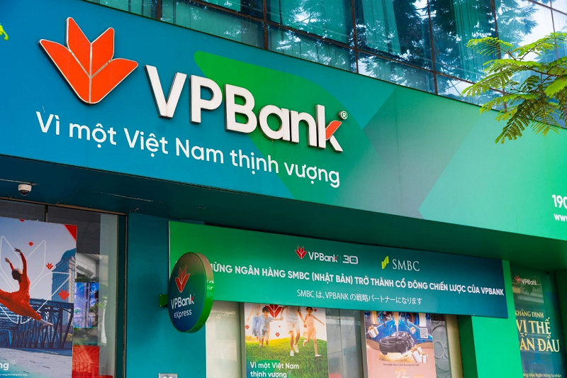 VPBank lãi hơn 15.100 tỷ đồng, nợ xấu tăng 21% sau nửa đầu năm