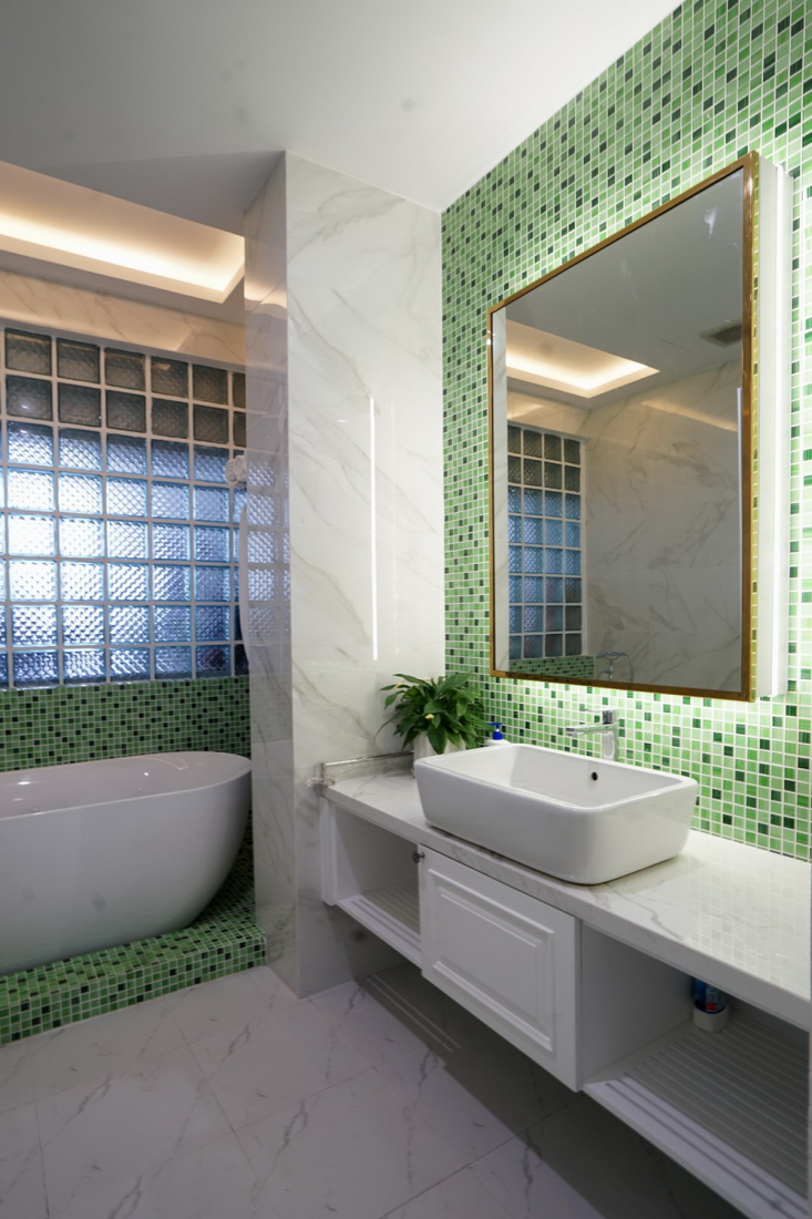 Gạch kính cản nắng hướng Tây cho nhà ống Đà Nẵng đậm chất Indochine- Ảnh 10. Gạch kính cản nắng hướng Tây cho nhà ống Đà Nẵng đậm chất Indochine- Ảnh 10.
