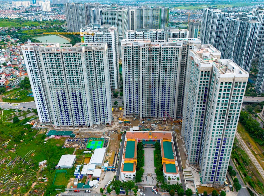Giá căn hộ Hà Nội tăng 97%, vì sao doanh nghiệp vẫn khó giảm giá?