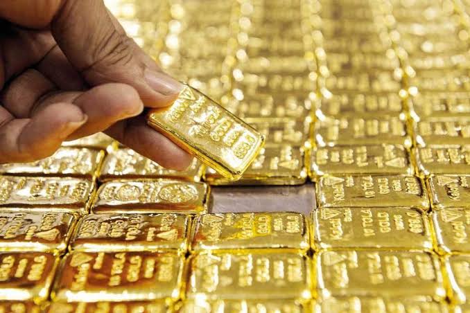 Giá vàng thế giới về sát 4.000 USD/ounce, vàng trong nước đi ngang ngày 2/8