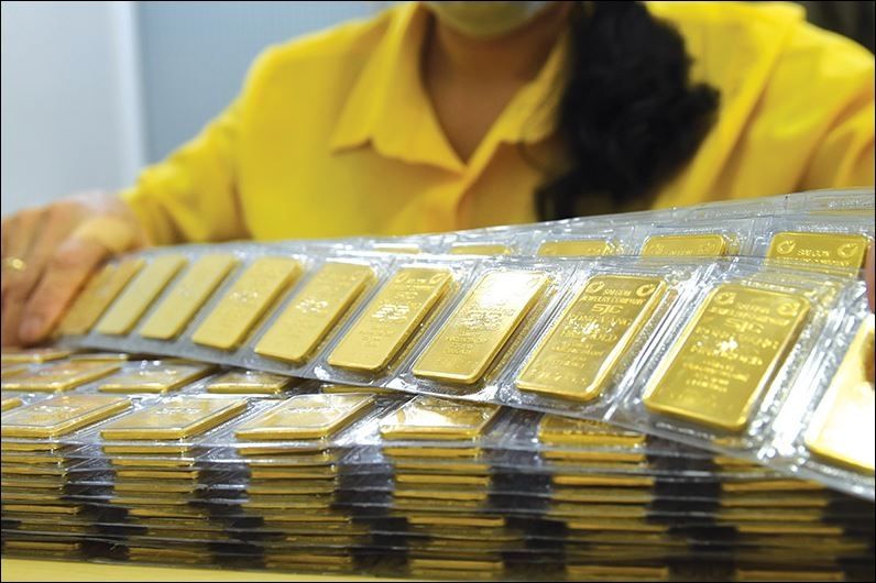 Giá vàng hôm nay 19-8: Quay đầu giảm mạnh