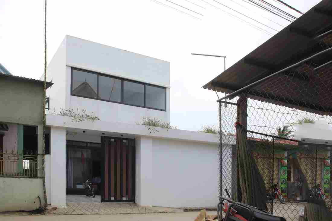 Nhà nông thôn Nghệ An: Dải hiên Đông Nam gắn kết ba thế hệ trên mảnh đất cũ