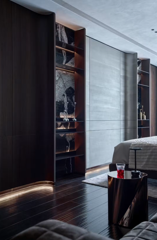 Penthouse hướng sông Sài Gòn: Phong cách nghỉ dưỡng và sự chuyển tiếp không gian vô hình- Ảnh 10. Penthouse hướng sông Sài Gòn: Phong cách nghỉ dưỡng và sự chuyển tiếp không gian vô hình- Ảnh 10.