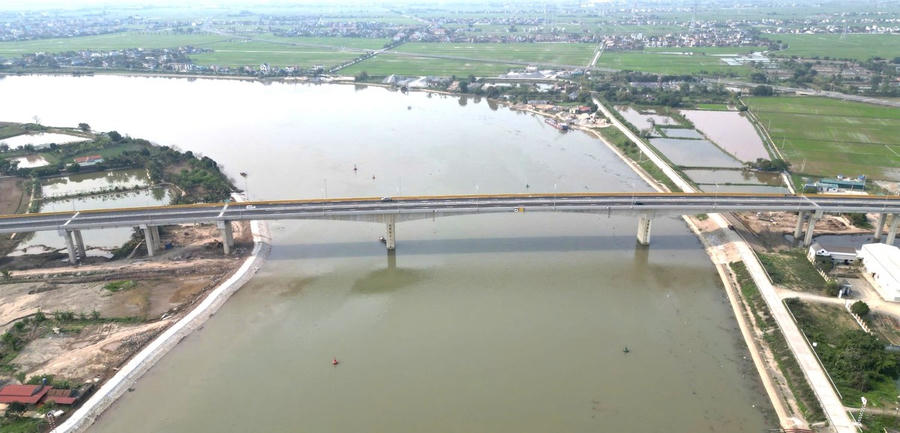 Ninh Bình quy hoạch 6.670 ha hai bên sông Đáy thành đô thị 650.000 dân