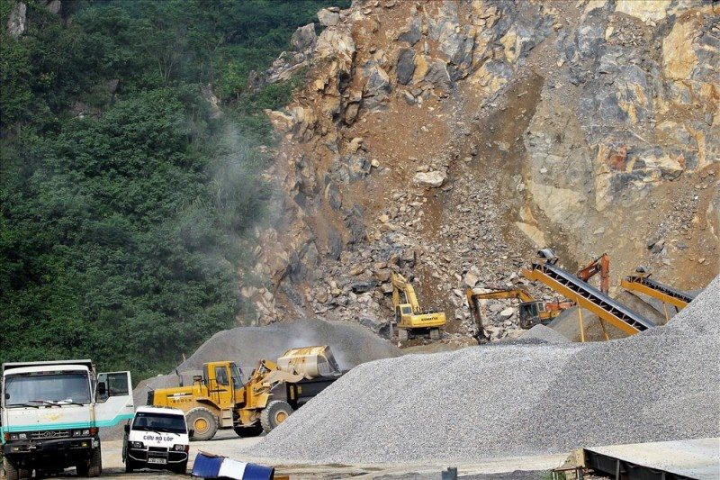 Xây dựng Luật Quản lý, phát triển vật liệu xây dựng để loại bỏ cơ chế "xin - cho"