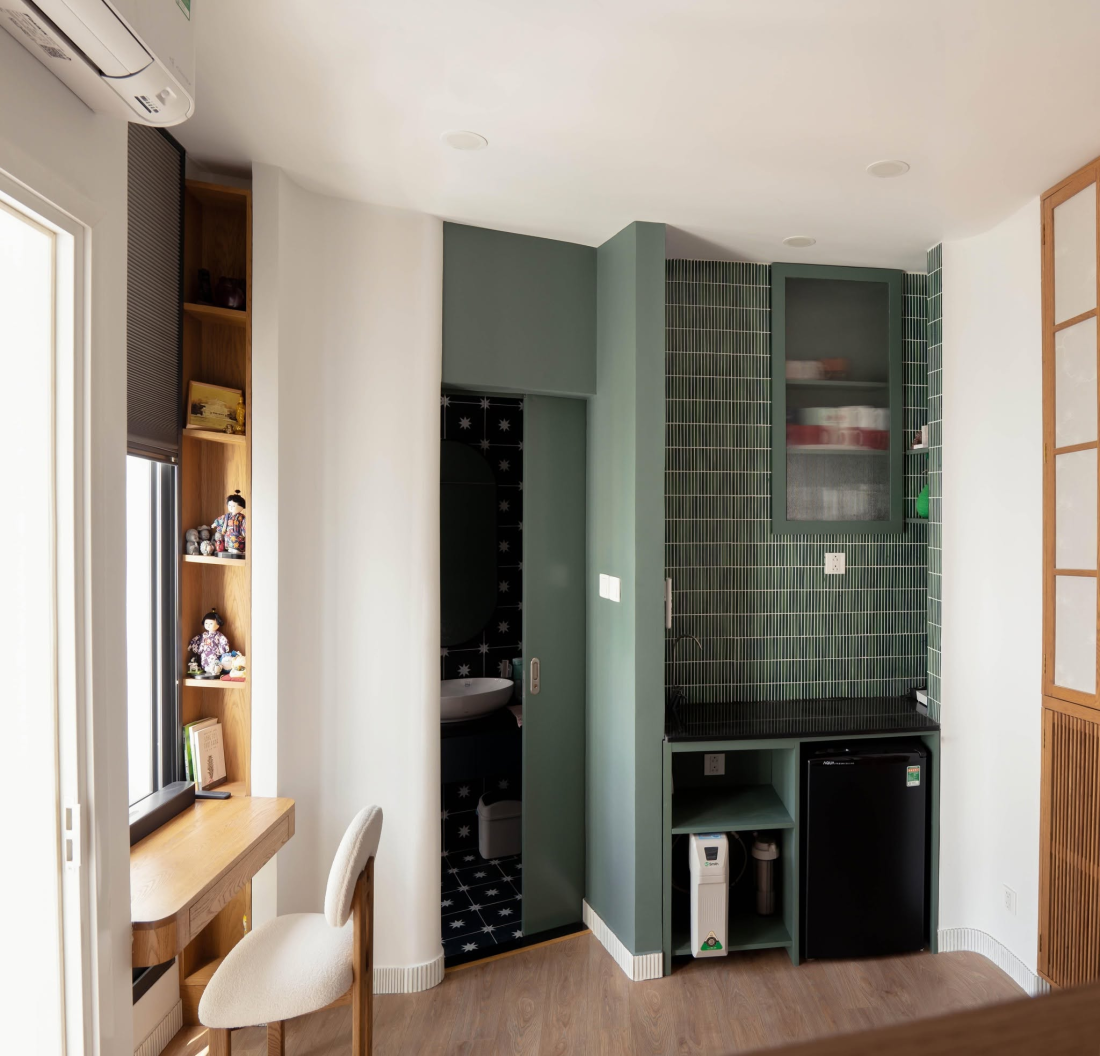 Nhà phố chỉ 20 m² TP.HCM: Cấu trúc xoay khối vuông và dải đệm thang bọc quanh- Ảnh 13.