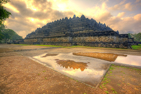 Đền Borobudur - kì quan Phật giáo lớn nhất thế giới - CafeLand.Vn