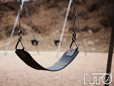 Xích đu - Điểm xuyến cho khu vườn xinh nhà bạn