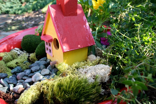 Nét chấm phá cổ tích trong vườn nhà Nét chấm phá cổ tích trong vườn nhà